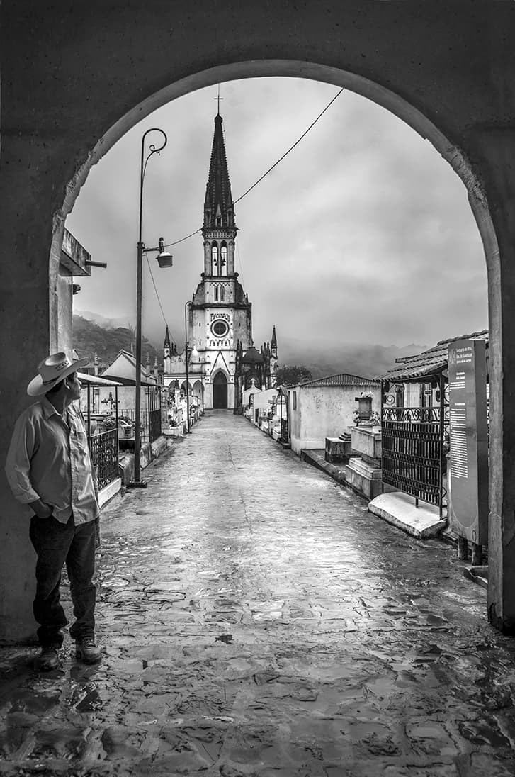Al sonar de las campanas